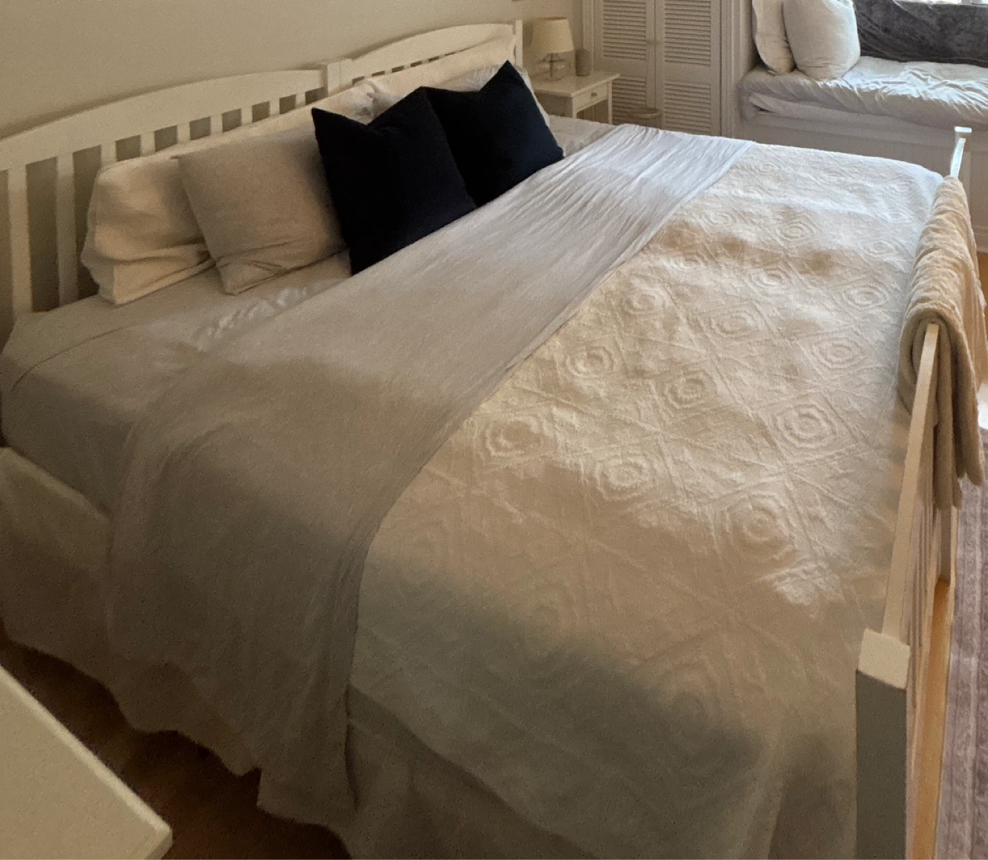 Single/king bed