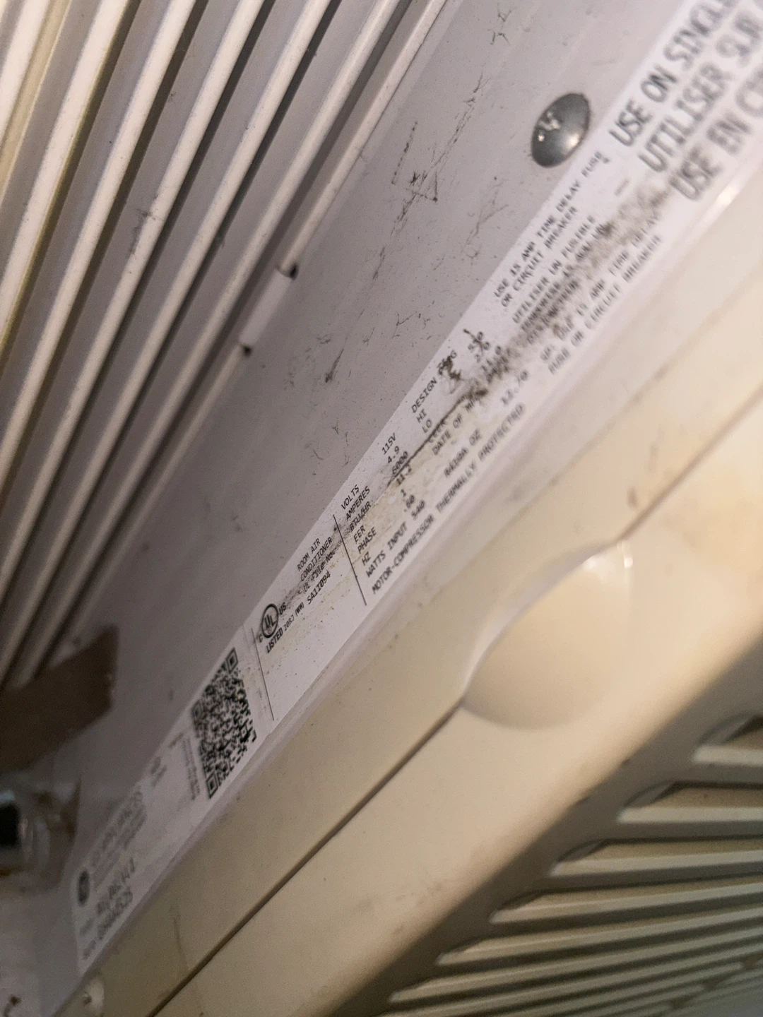 GE Window Air Conditioner - photo 2