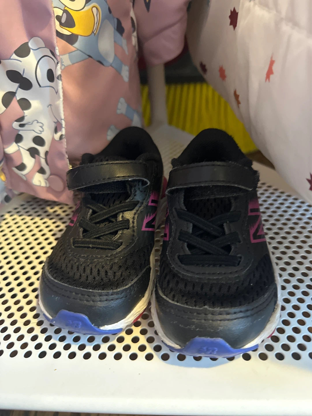 New Balance Kids Running Shoes Size 5 - photo 2