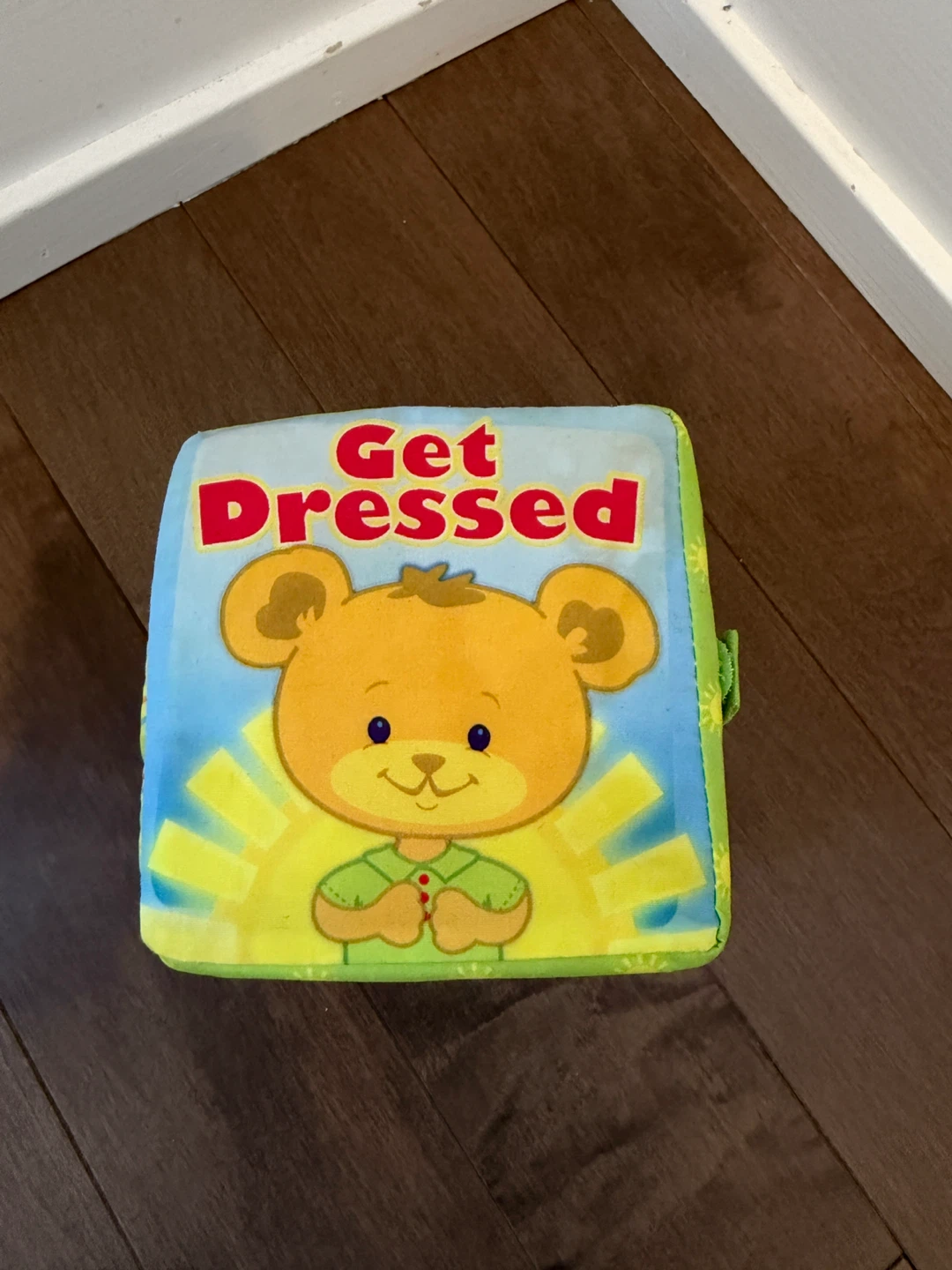Infant Soft Activity Book "Get Dressed" & "Swing on a Swing" - photo 2