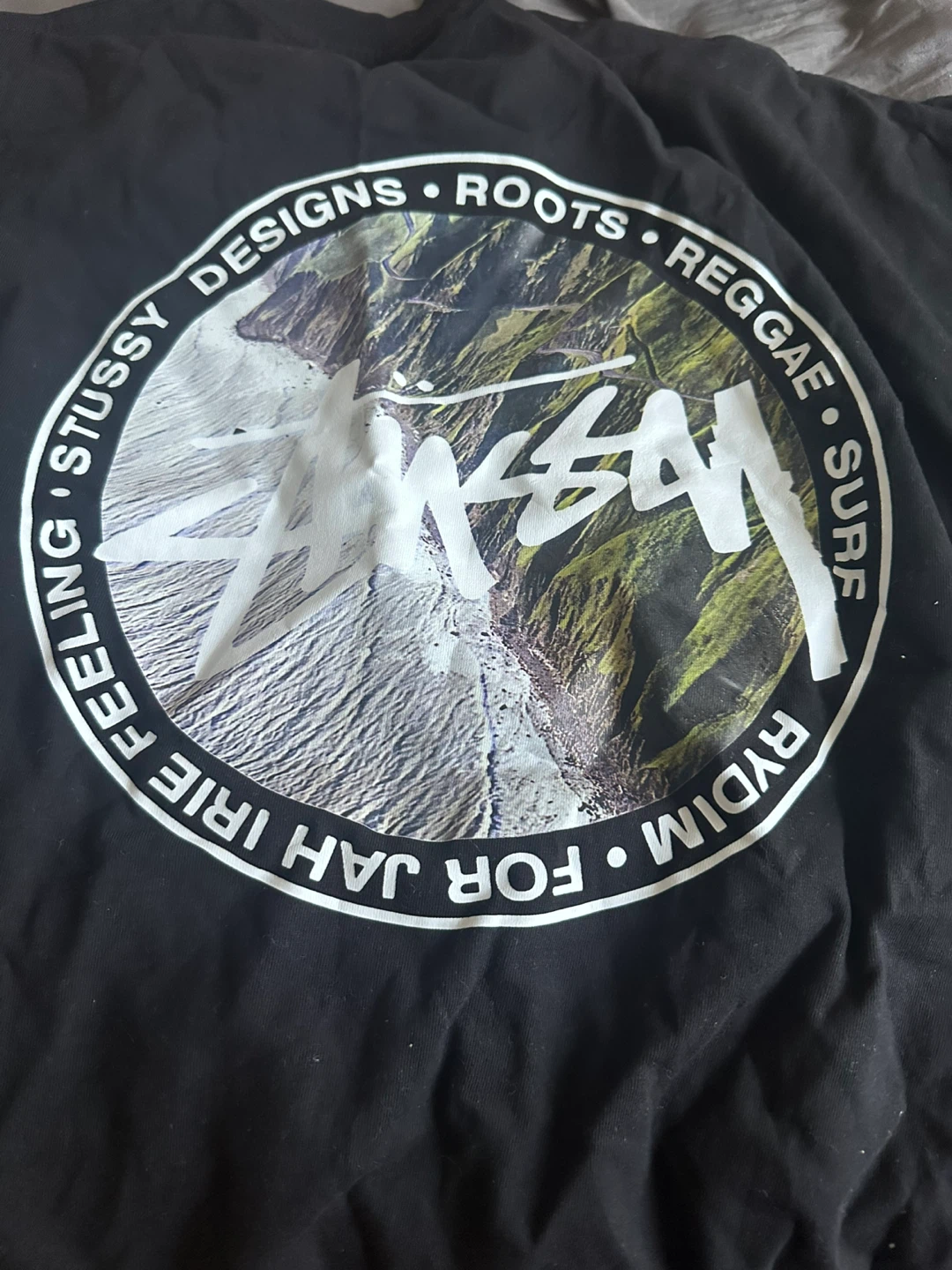 Stussy fits as a large - photo 2