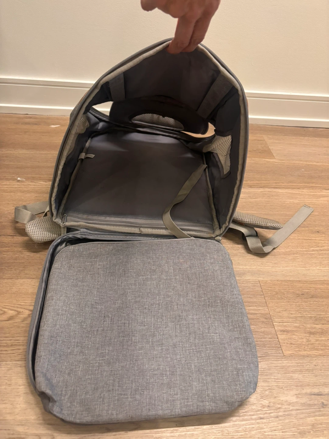 Pet Carrier Backpack - photo 5