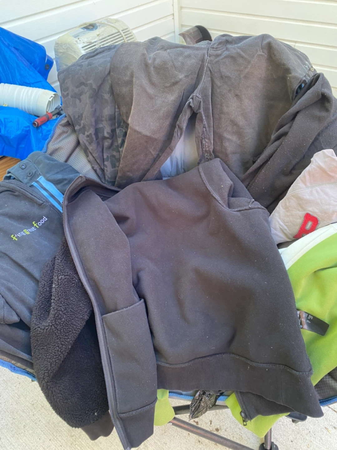 Free men size m/xl mix(fastest pick up)no bag