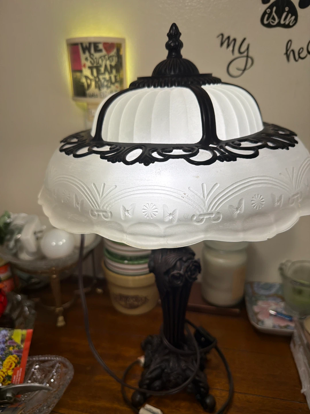 Vintage Frosted Glass Accent Lamp - photo 2