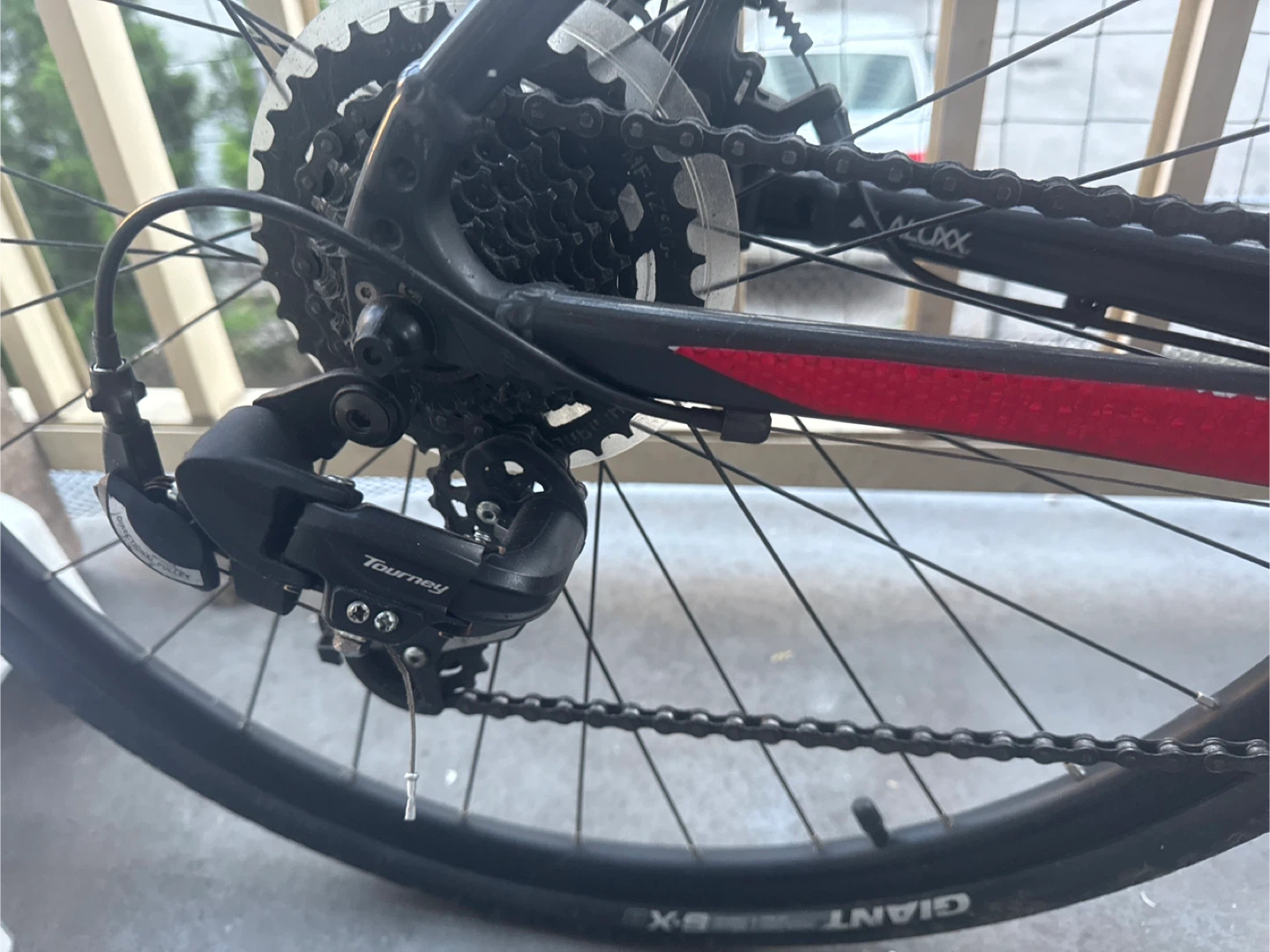 Giant Escape Hybrid Bike - photo 3