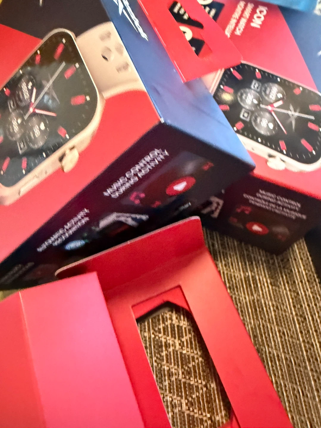 Reebok Icon Smartwatch - Victory Gold