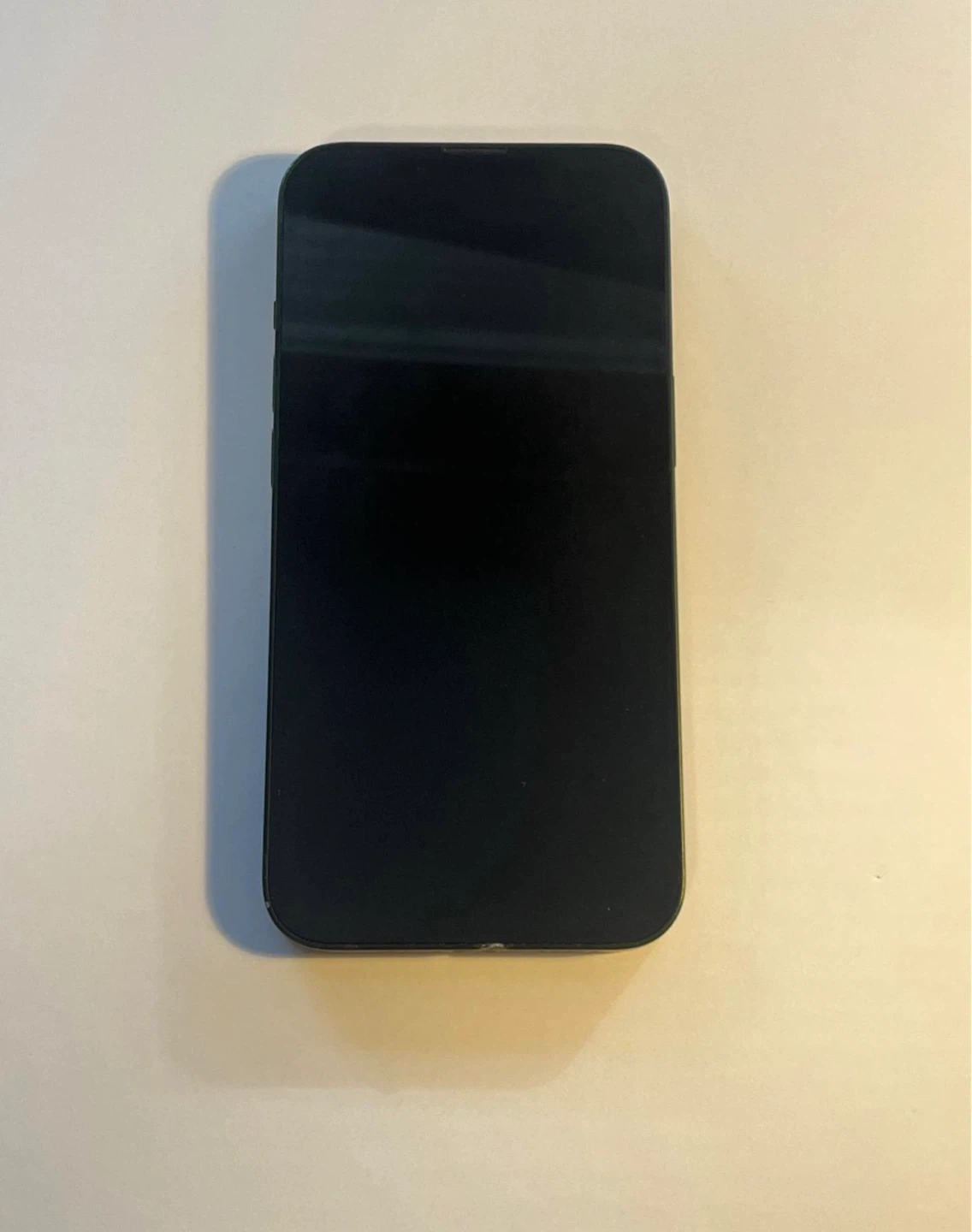 Apple iPhone 13 - Green