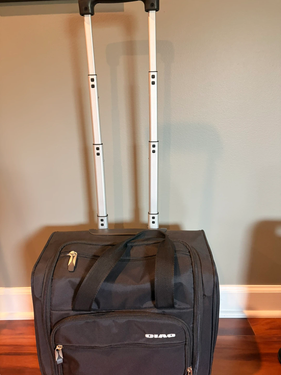 Ciao 15” under seat roller carry on - photo 3