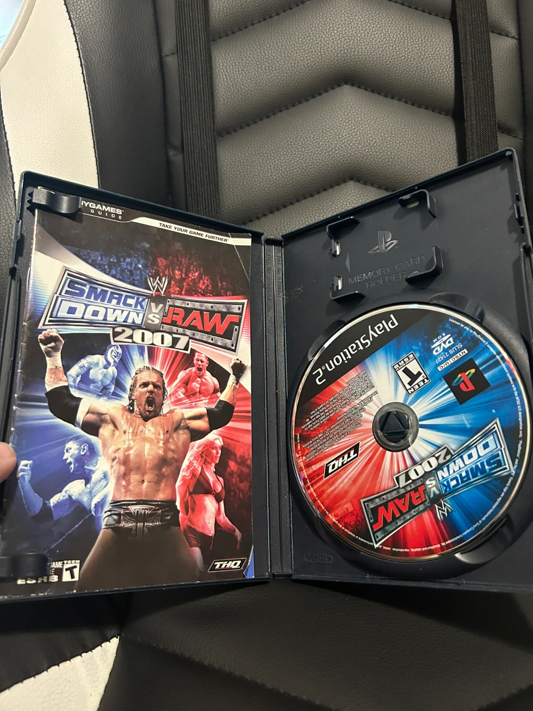 PlayStation 2 WWE SmackDown vs. Raw 2007 - photo 2