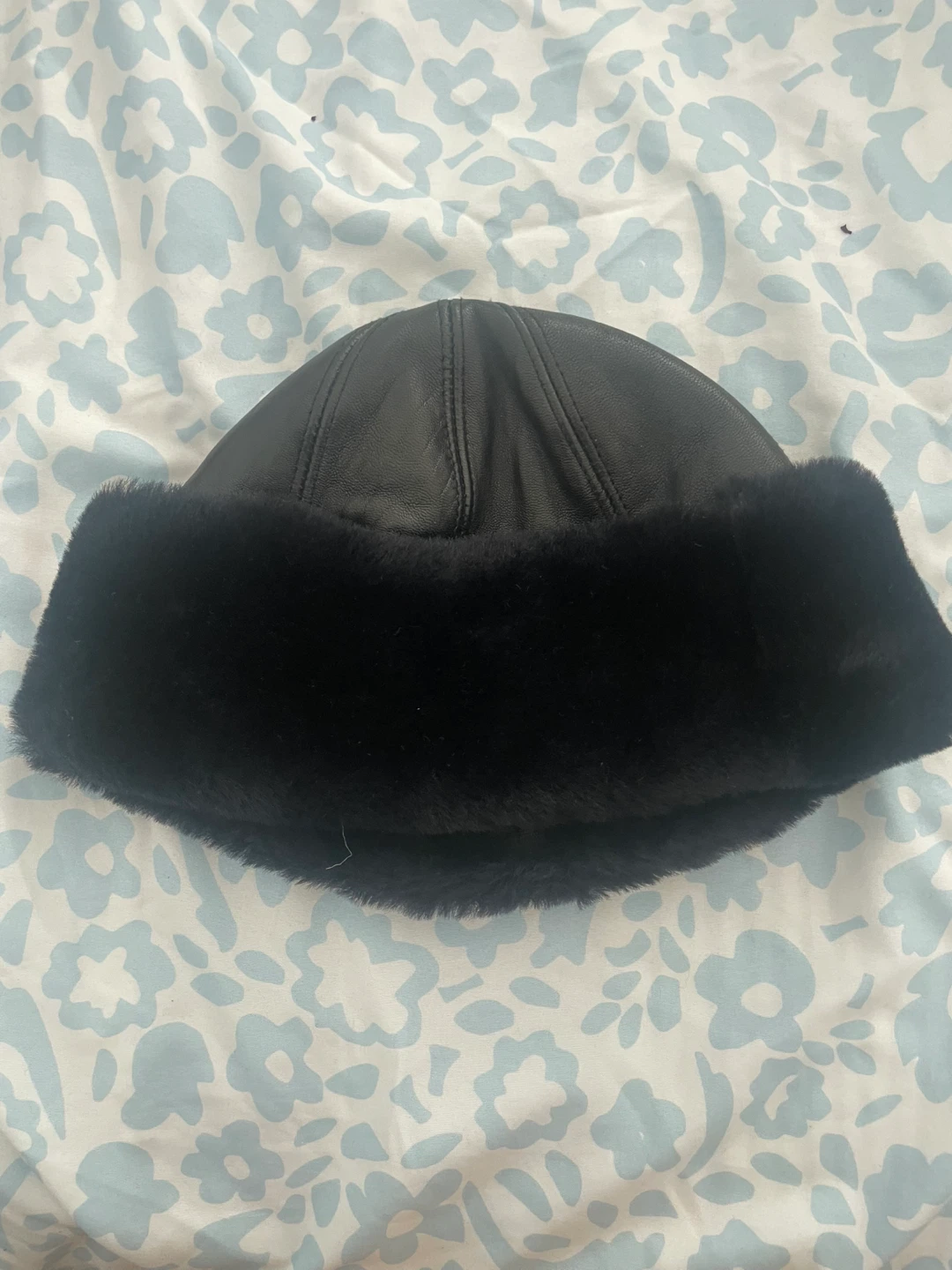 Black Leather & Faux Fur Winter Hat
