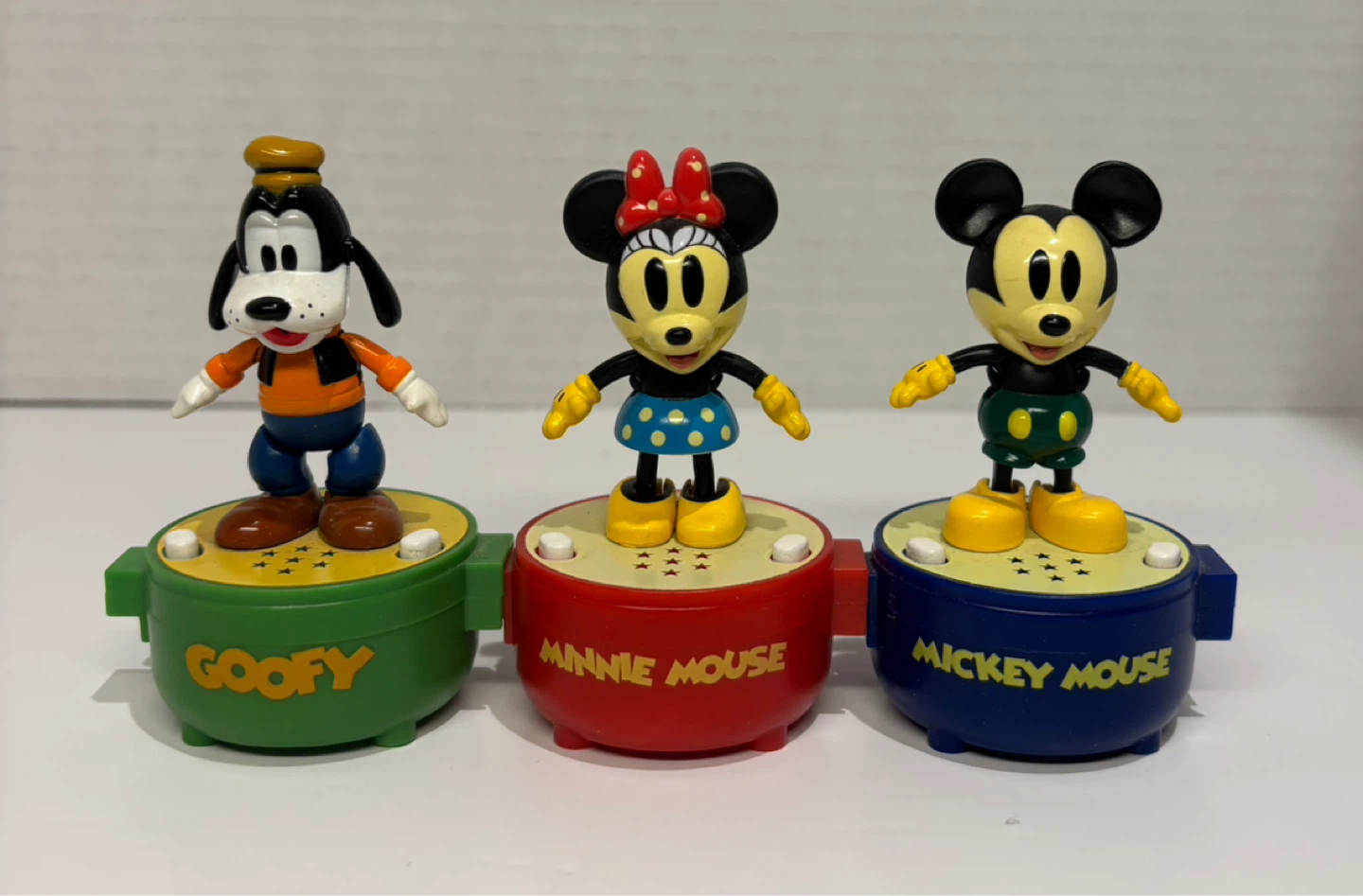 Disney Mickey Mouse Minnie Mouse Goofy Figurines Set