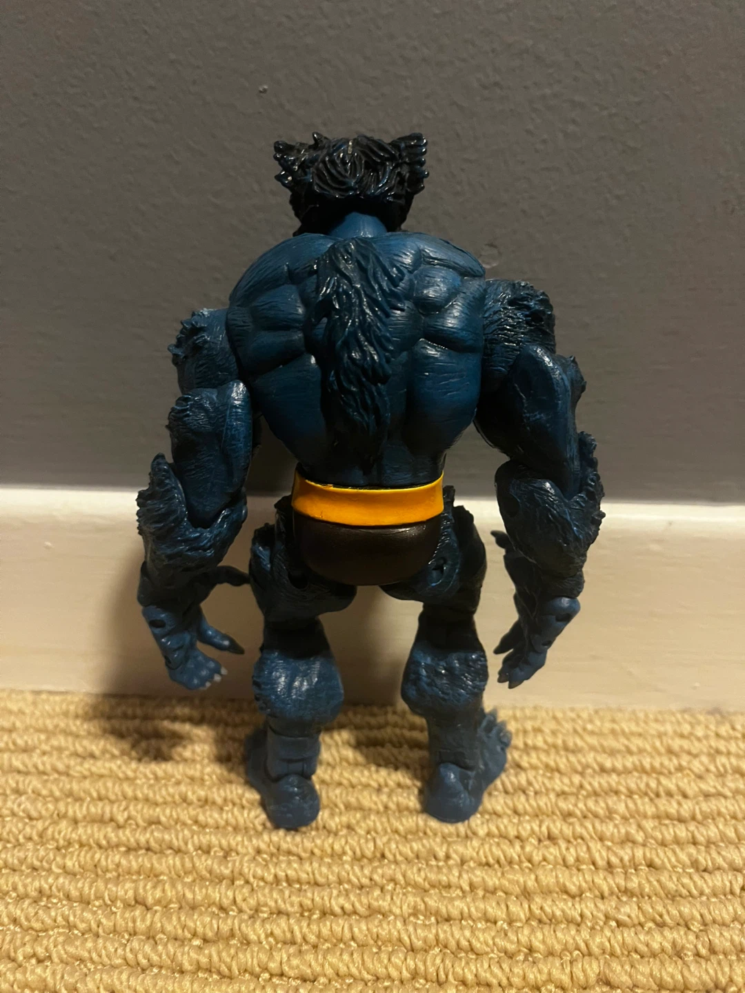 Marvel Legends 2003 X-Men Beast Action Figure - photo 3