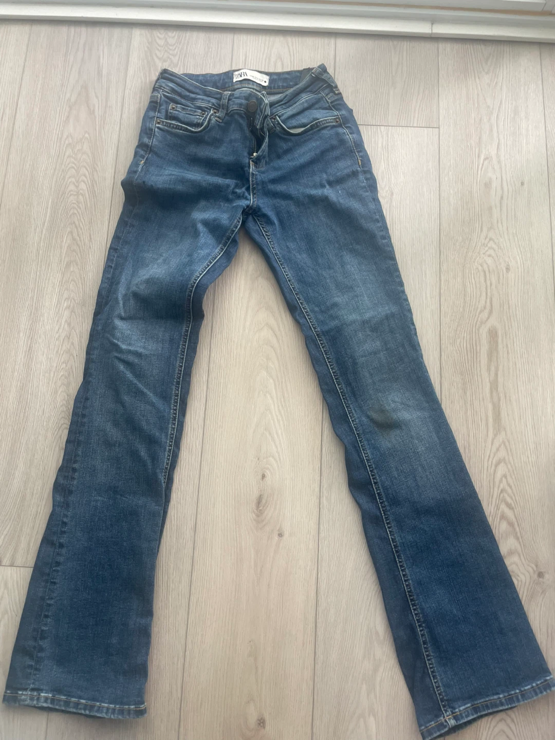 ZARA Blue Denim Jeans Women's Size US 4 EUR 36