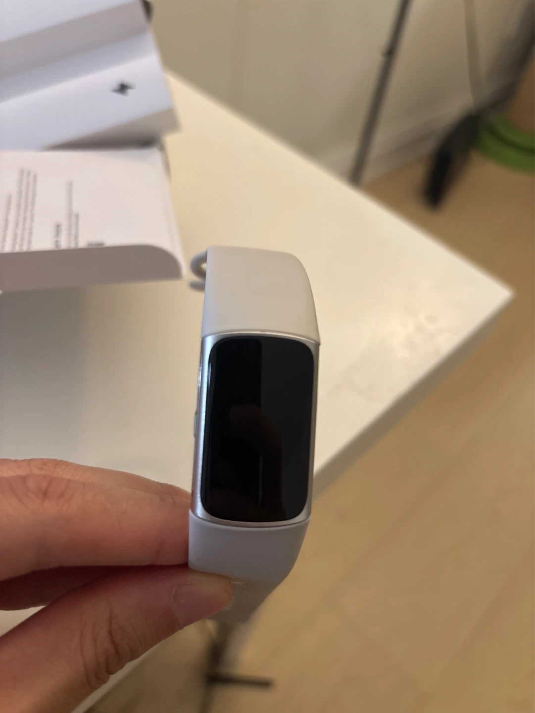 Fitbit Charge 6 Fitness Tracker - White - photo 2