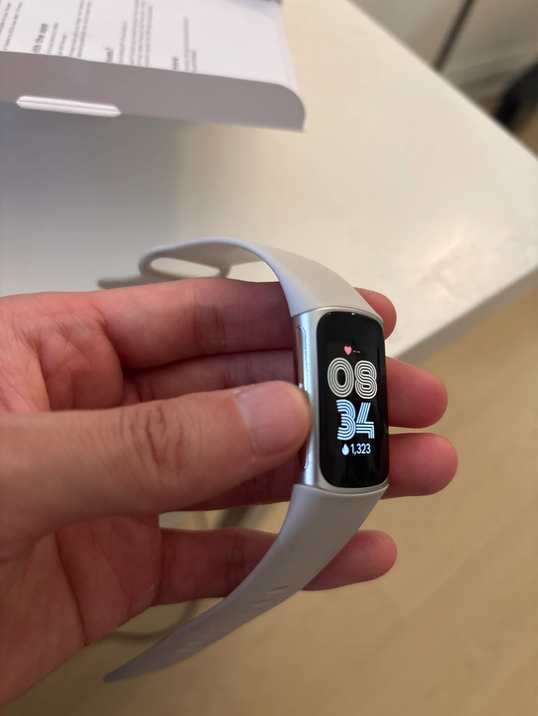 Fitbit Charge 6 Fitness Tracker - White - photo 4
