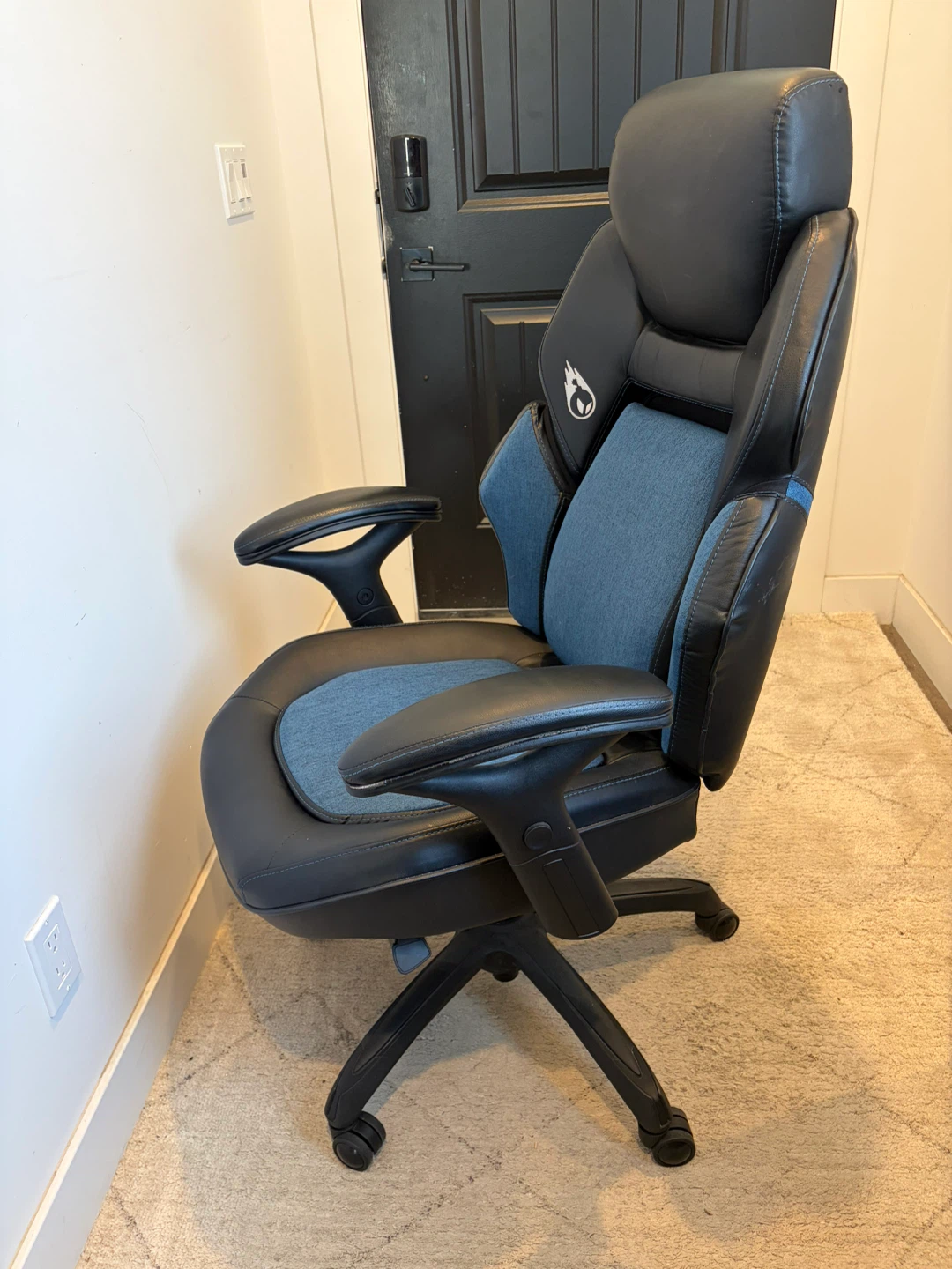gaming / office chair - photo 3