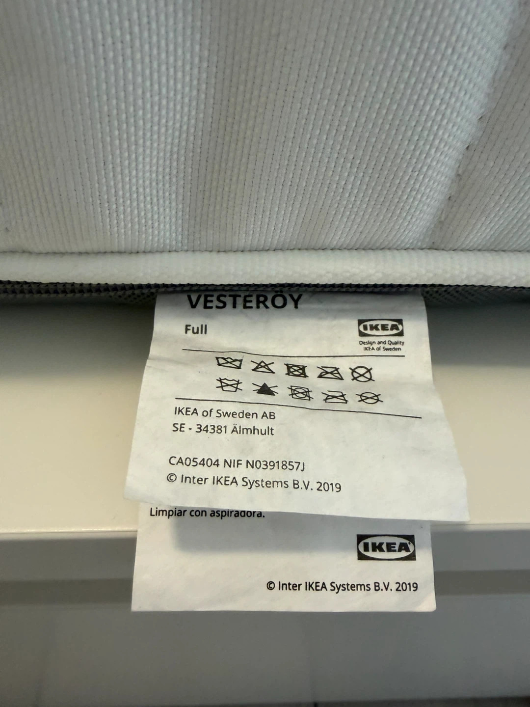IKEA Vesteroy Full Mattress - photo 4