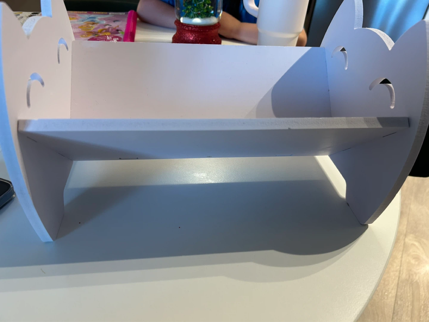 2 White Cat Shelf