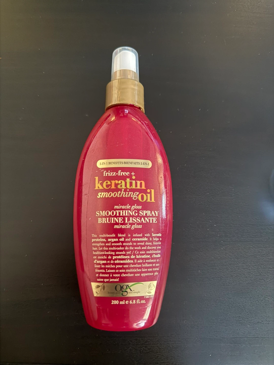 OGX Keratin Smoothing Oil Miracle Gloss Smoothing Spray