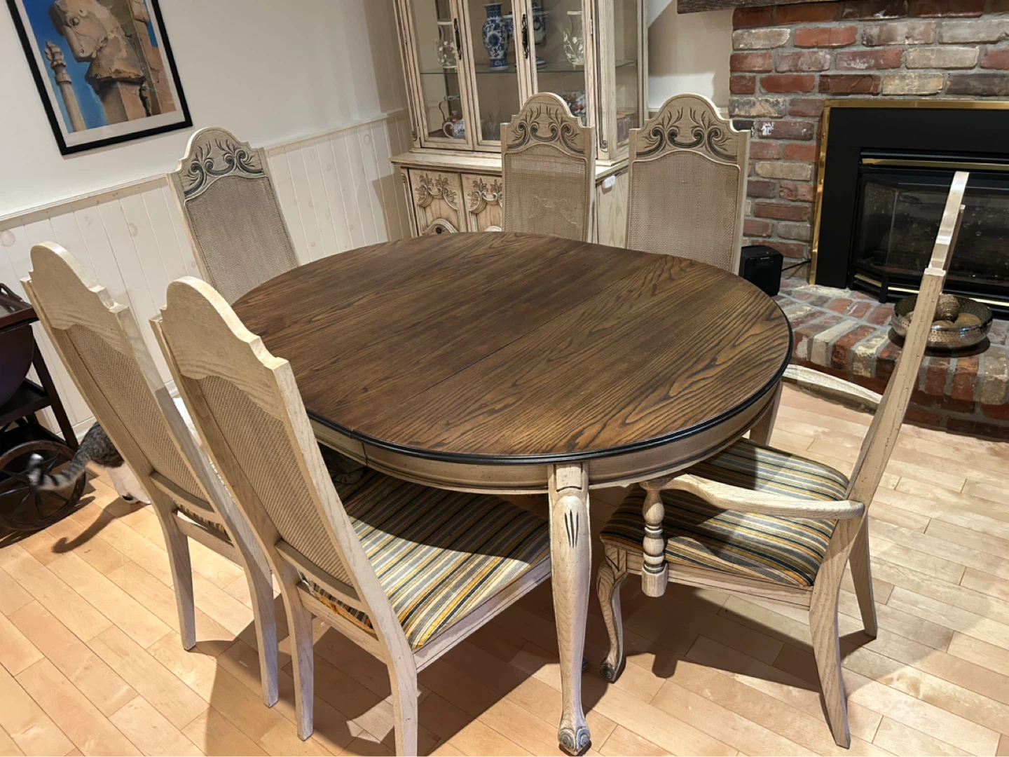 Oval Dining Table with 6 Chairs Diaplay - photo 5