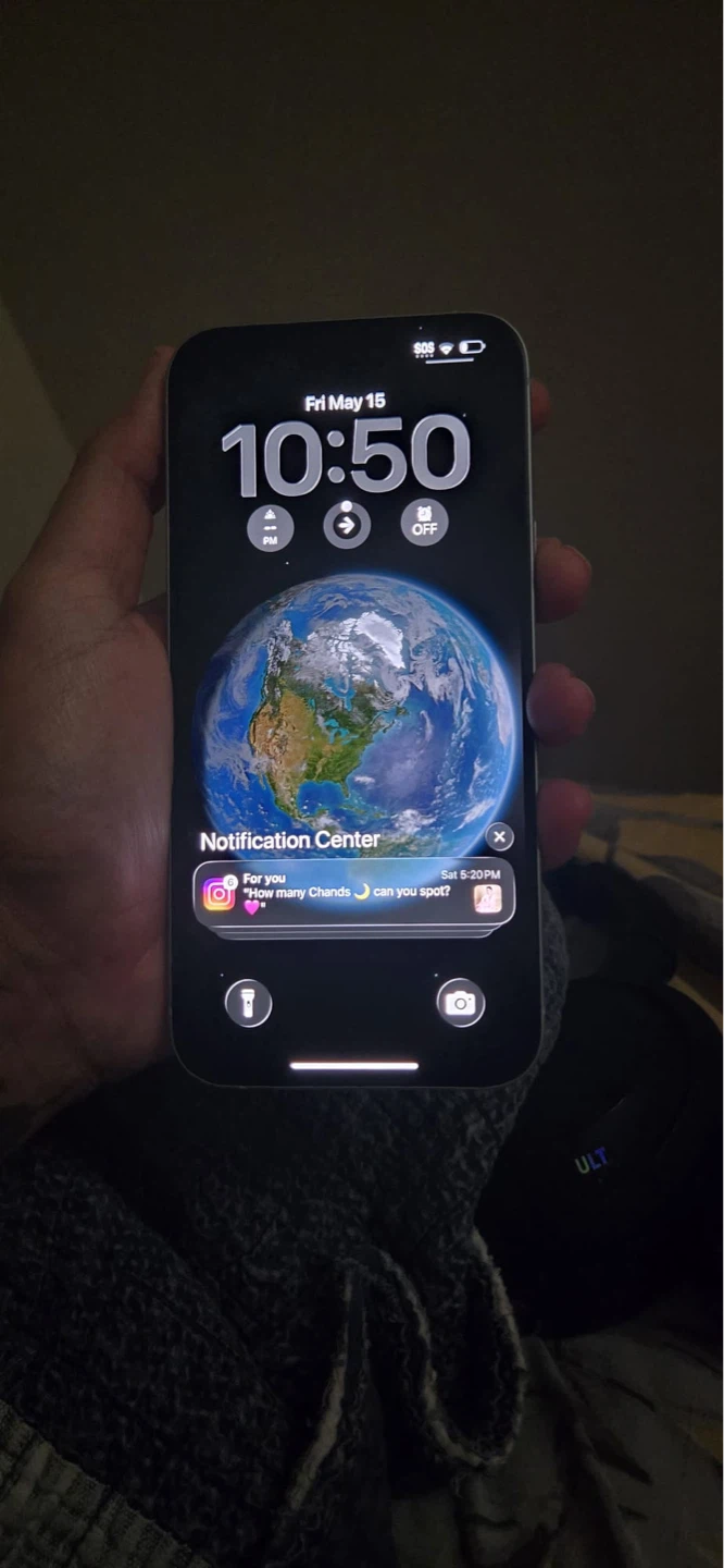 Apple iPhone 15 Plus Silver, 256GB. Like brand new!