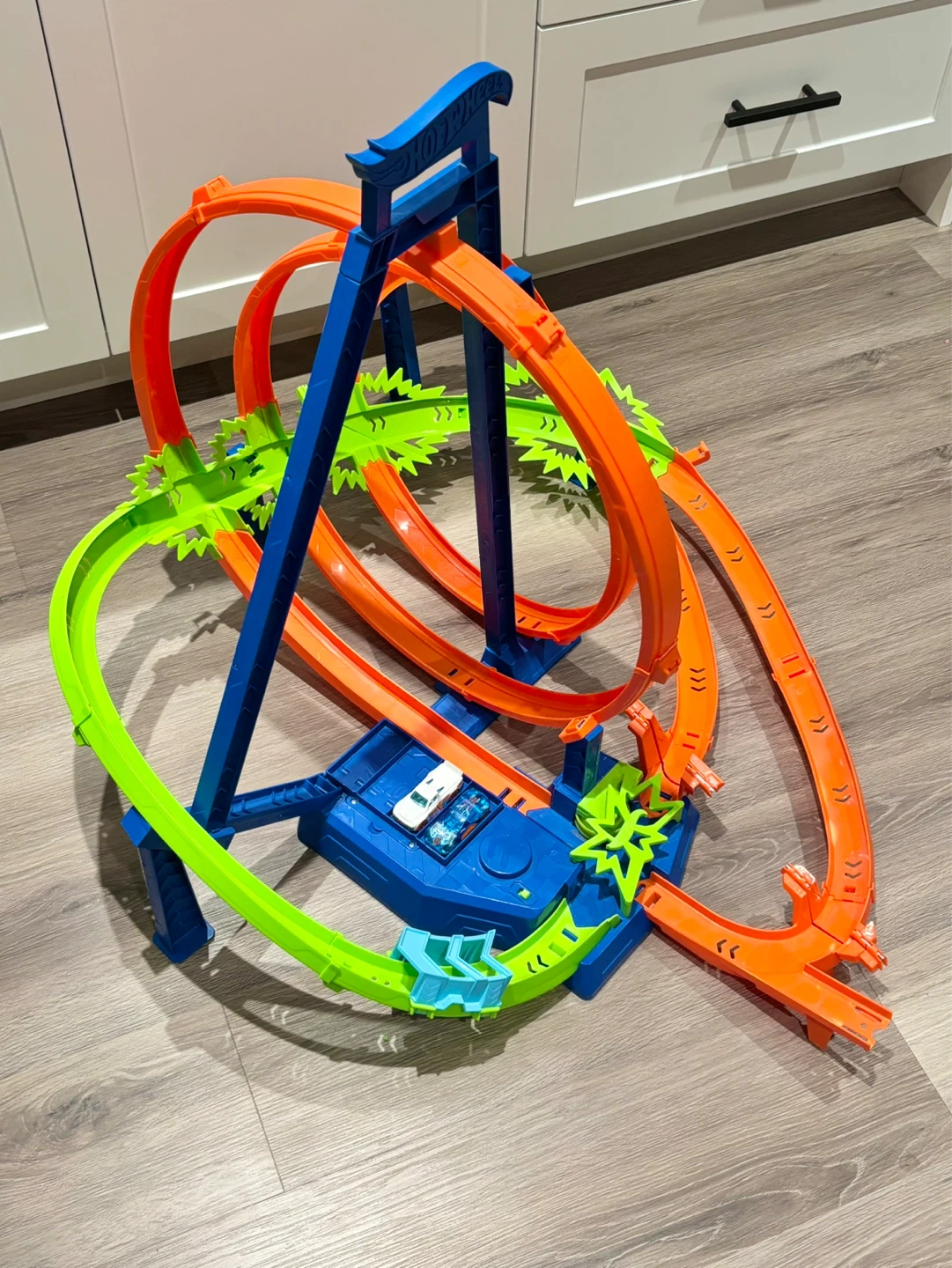Hot Wheels Track Set with Cars