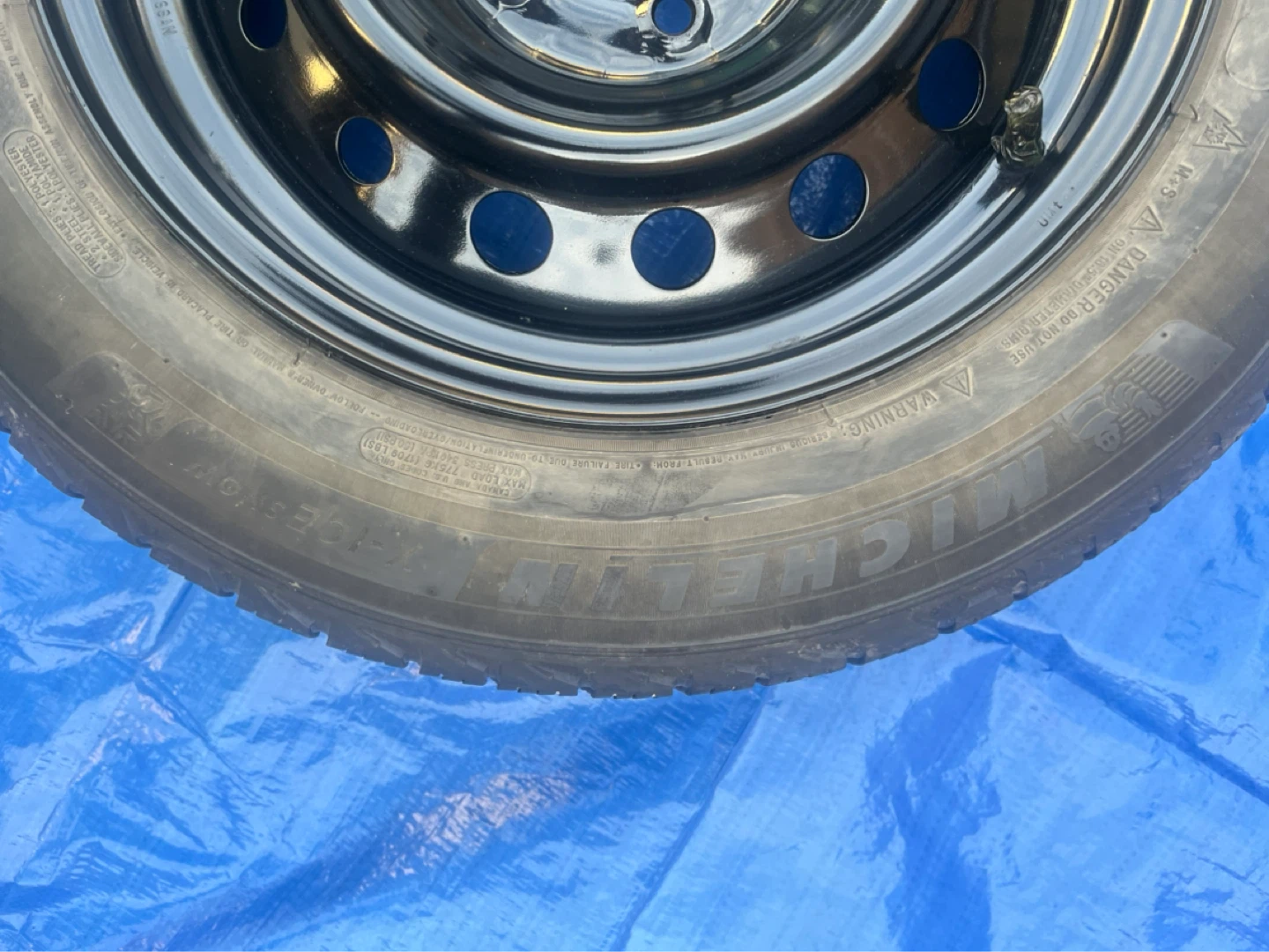 Set of Michelin X-Ice Snow Tire 215/60 R16 Wheel Size: 16x7 - photo 5