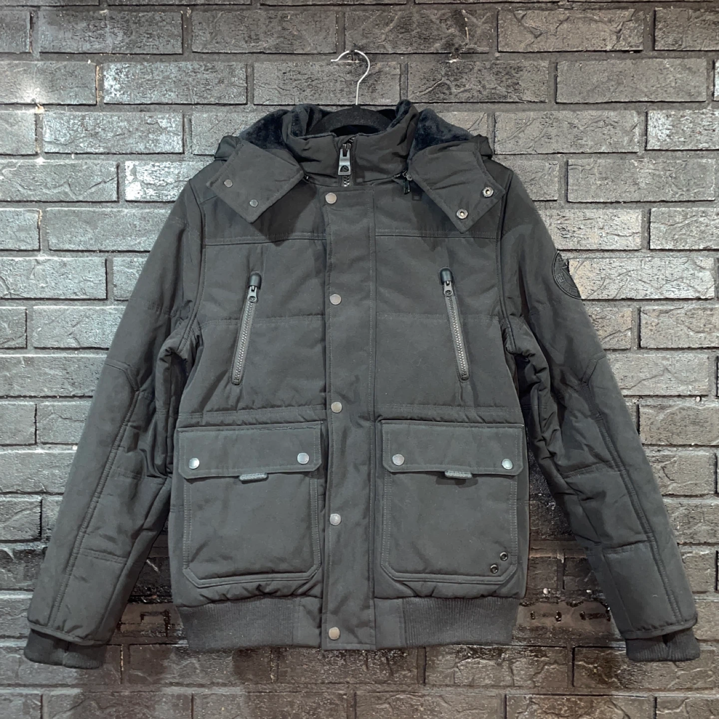 Guess Down Winter Jacket - Black (Men's XS)