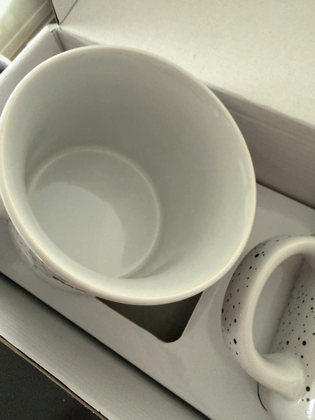 Set of 2 Toyota "Maple" Mugs - photo 2