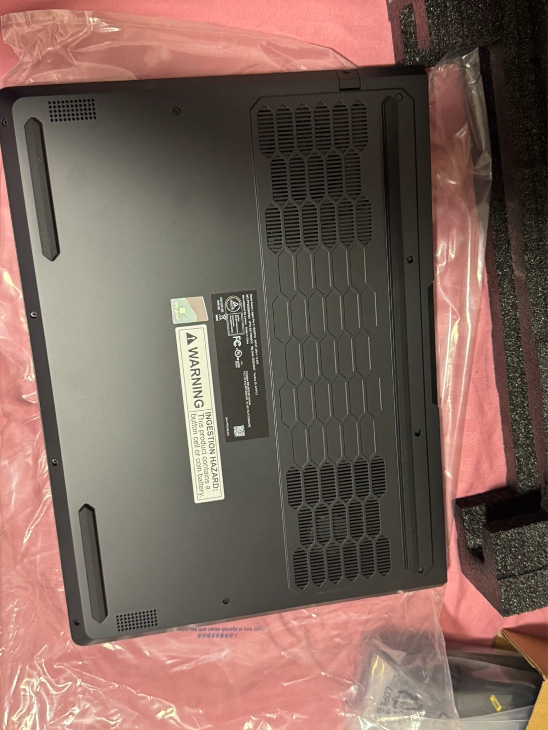 Lenovo Legion Pro 5 16ADR10 AMD Ryzen 9 RTX5060 16GB RAM 1TB SSD - photo 4