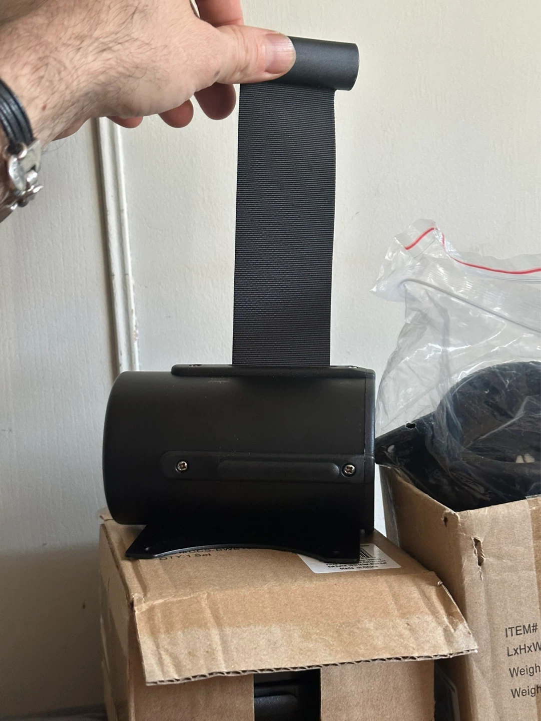 Set of 3 New Star Foodservice wall-mount retractable barrier - photo 3