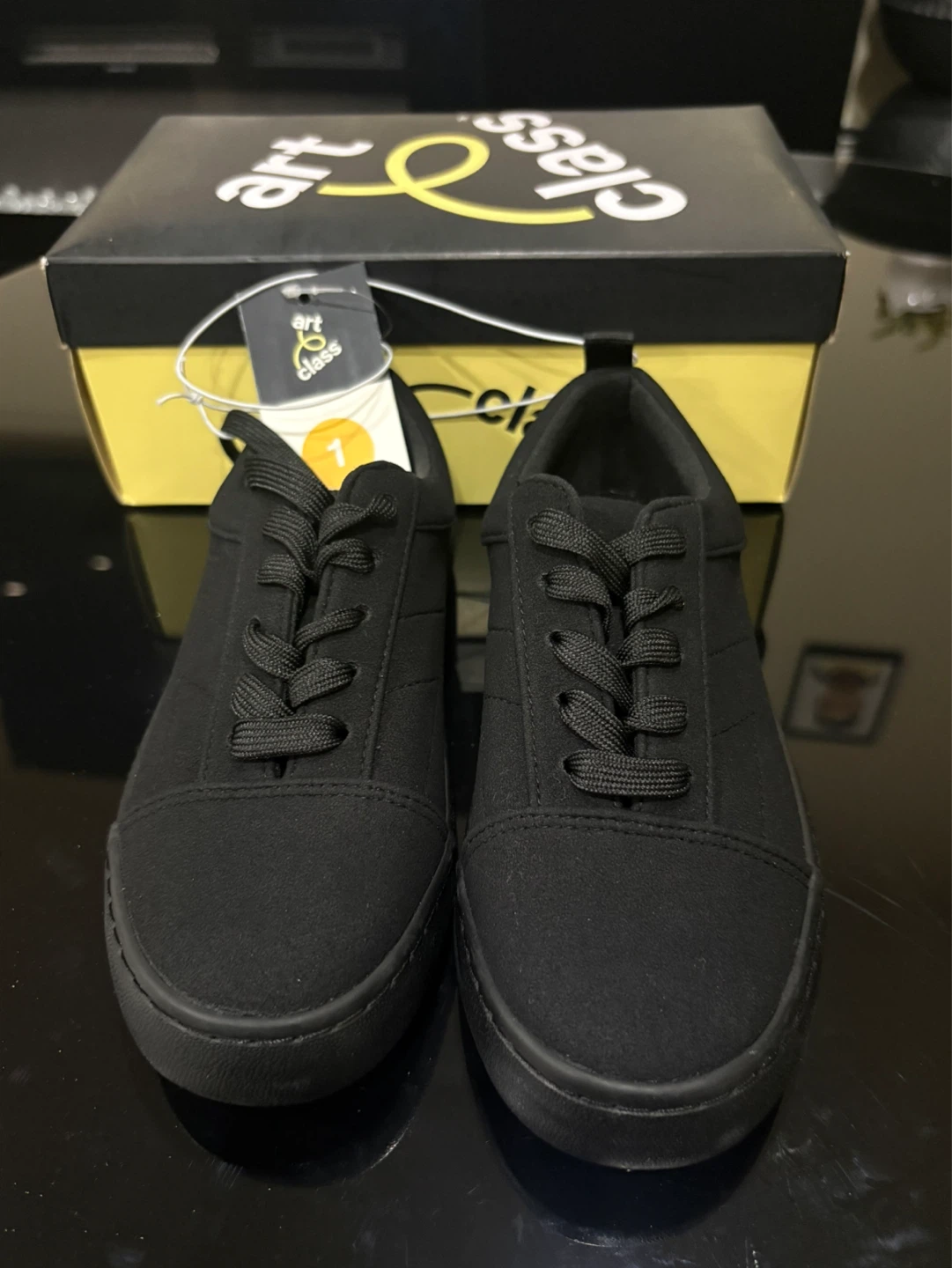 Art Class Black Canvas Sneakers - Size 1