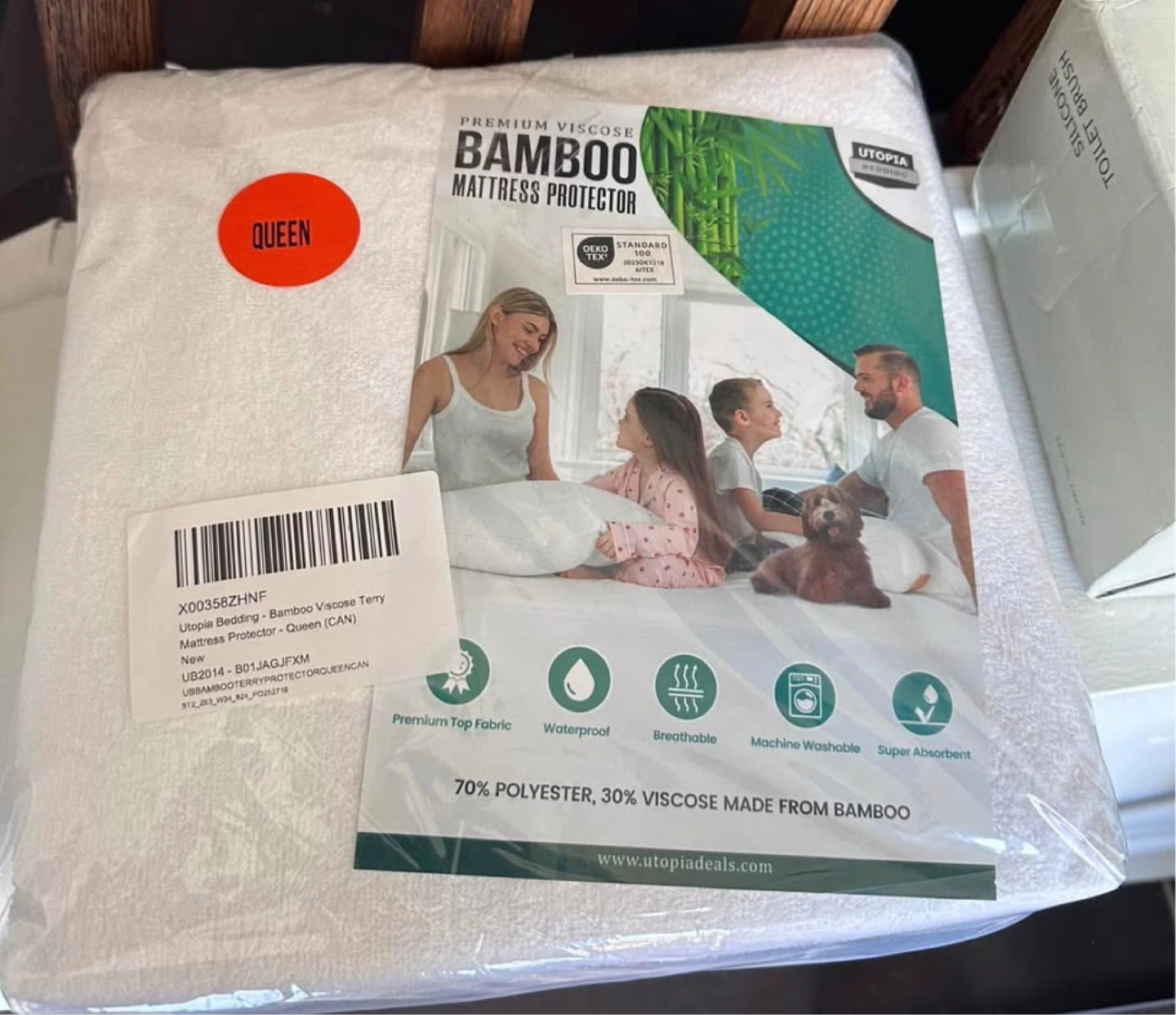 Utopia Bedding Queen Bamboo Mattress Protector