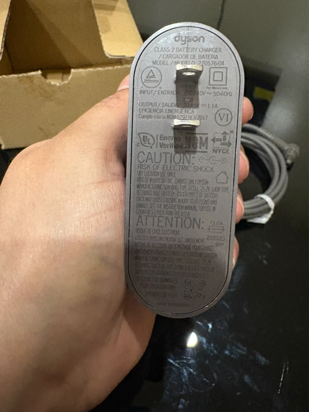 Dyson Battery Charger - Model 270576-04