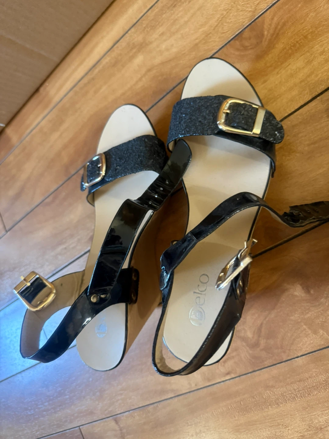 Assorted Women's Sandals - Delco, Call It Spring, RAID - photo 4