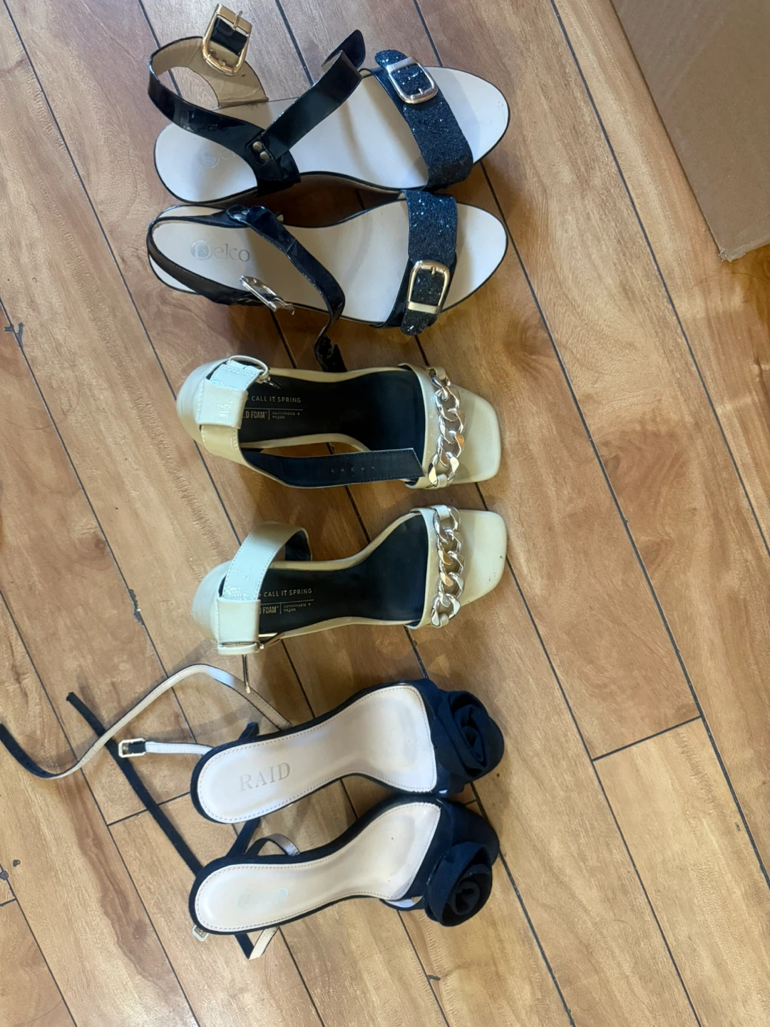 Assorted Women's Sandals - Delco, Call It Spring, RAID