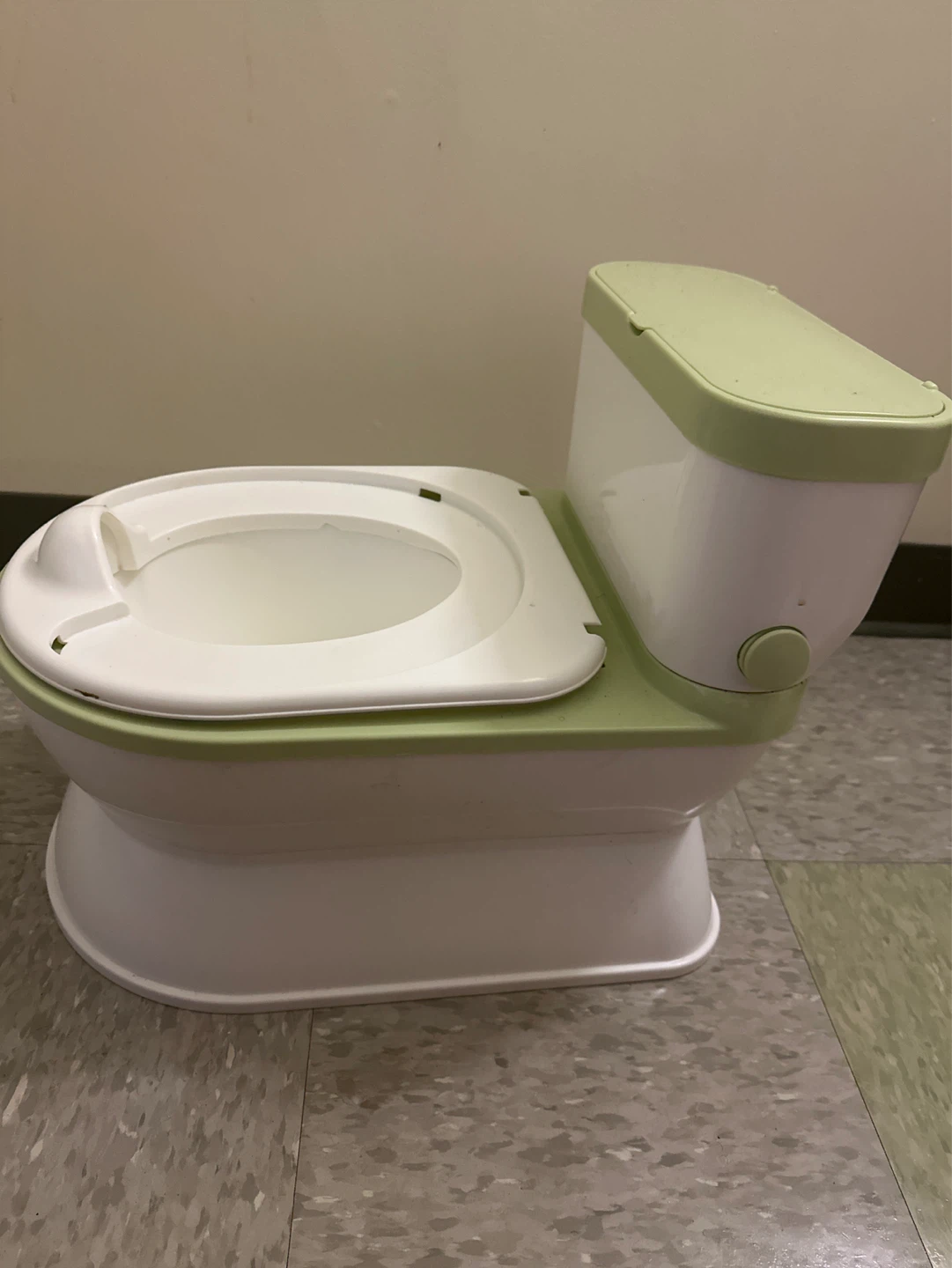 Toddler Potty Training Toilet - Green/White - photo 2