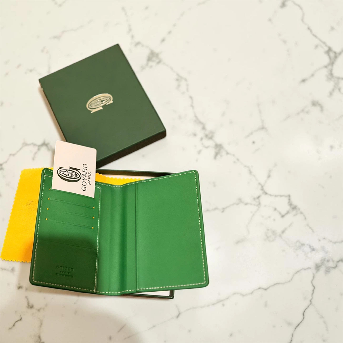 Goyard Card & passport Holder Green - photo 4