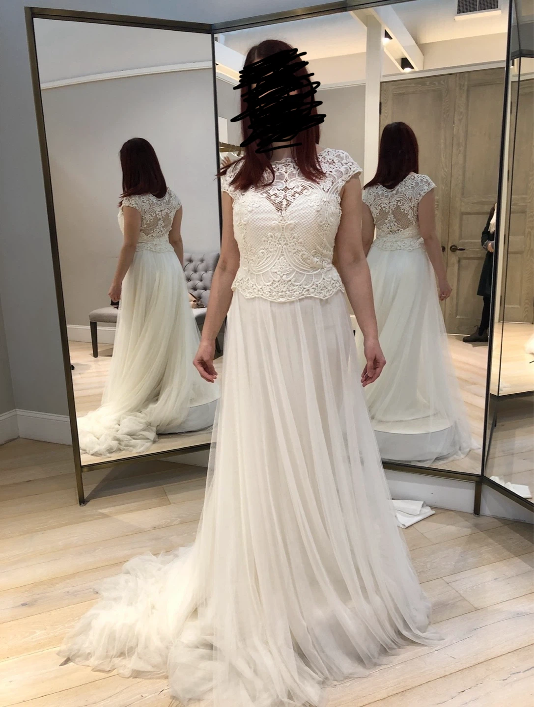 Rosa Clará Wedding Dress (US/CA 10)