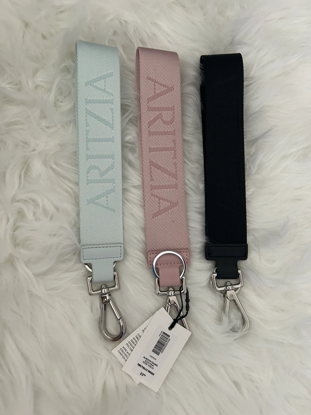 BNWT: Aritzia ‘Bow Pink’ Always Found Keychain / Lanyard - photo 3