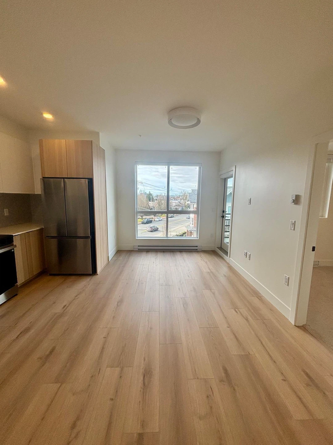 Brand New Apartment for Rent - Modern Kitchen and Bath - photo 3