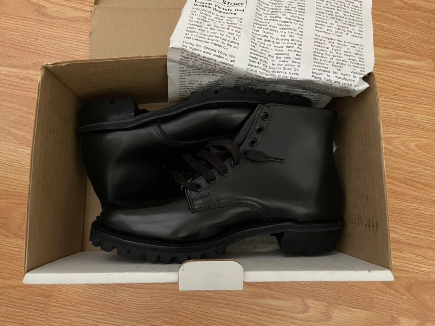 Dayton Black Leather Lace-Up Boots - photo 2