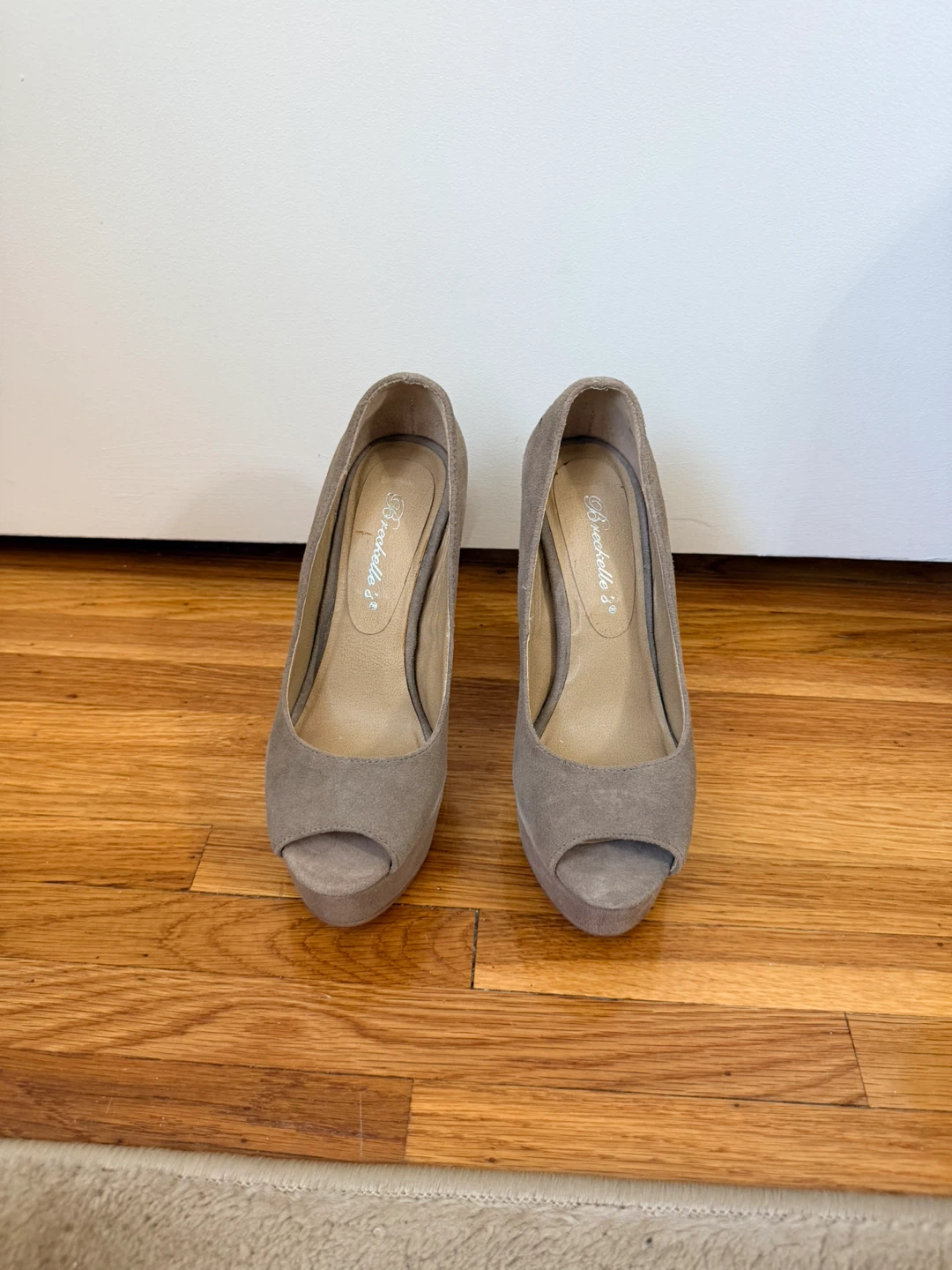 Brechelle's Peep Toe Heels