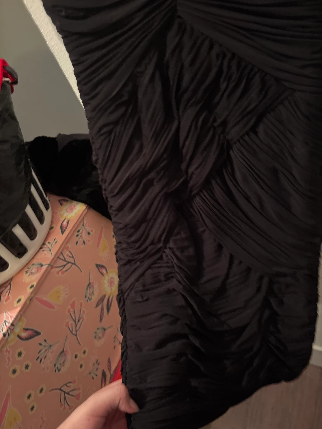 BCBGMAXAZRIA Black Ruched Keyhole Dress - photo 3
