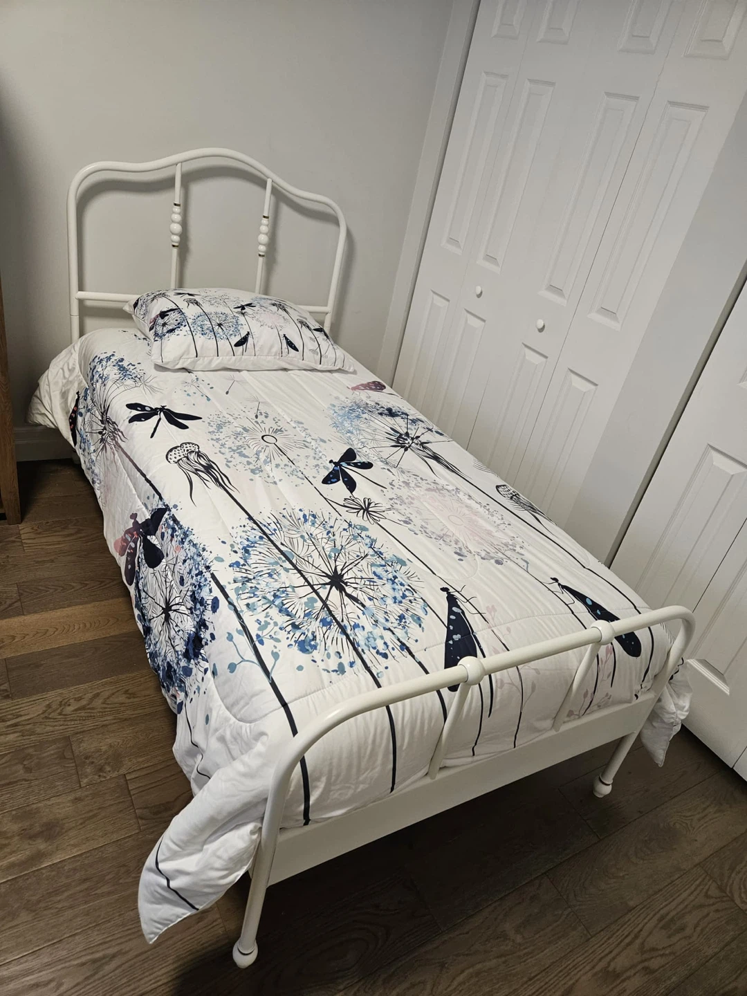 2 units White Twin Size Dandelion and Dragonfly Duvet - photo 2