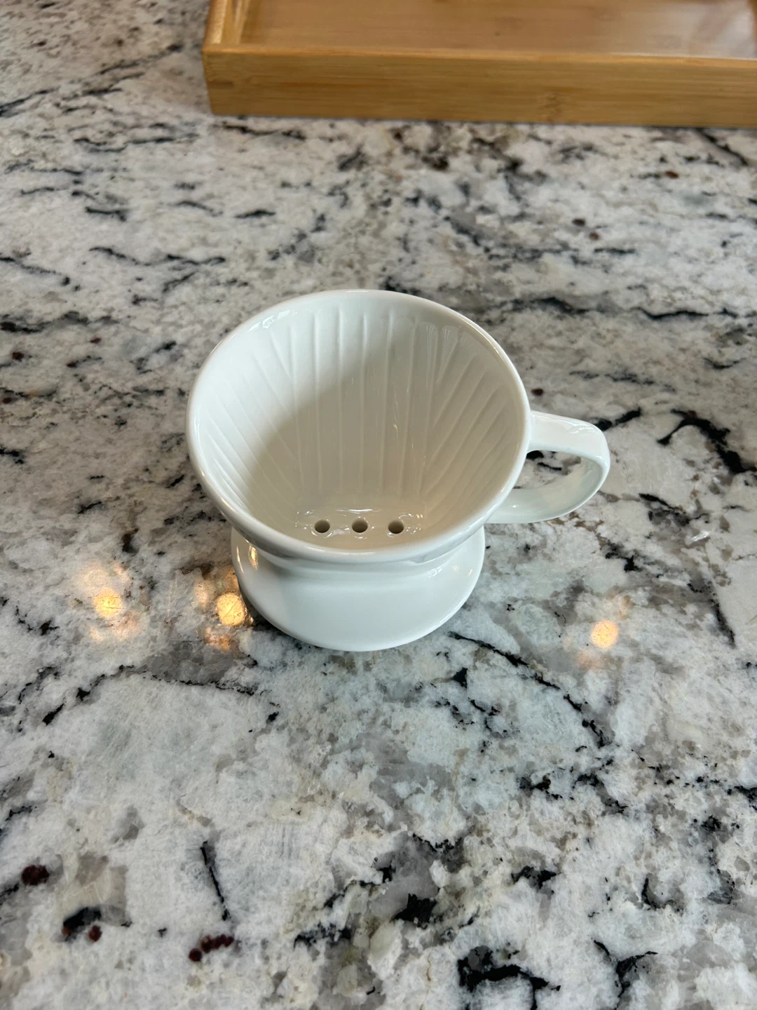 DOWAN Pour Over Coffee Dripper - White