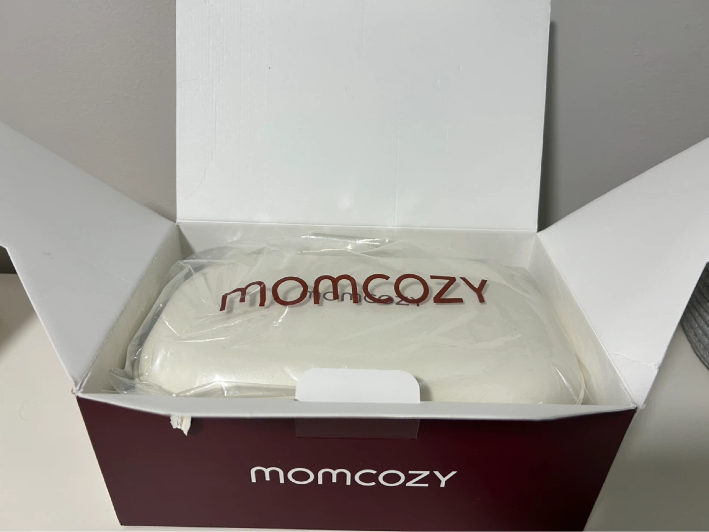 NEW Momcozy M5 Wearable Breast Pump - Double Pumps - photo 4