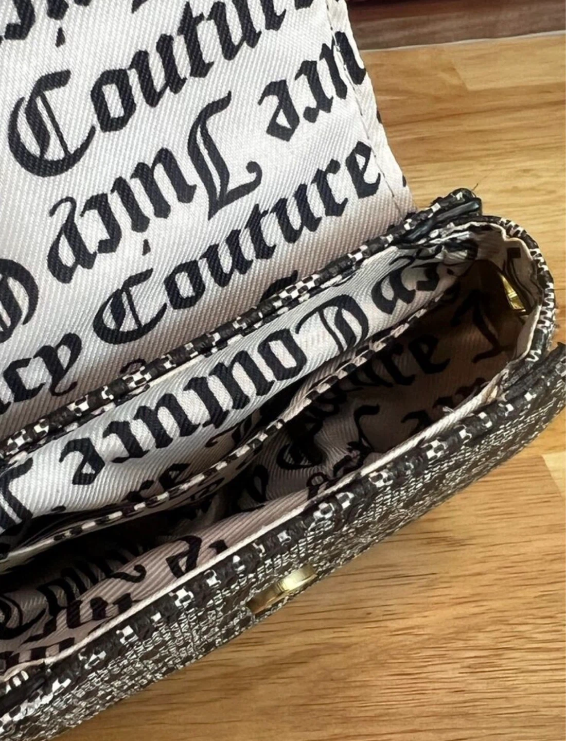 Juicy Couture Black & White Mini Shoulder Bag - photo 5