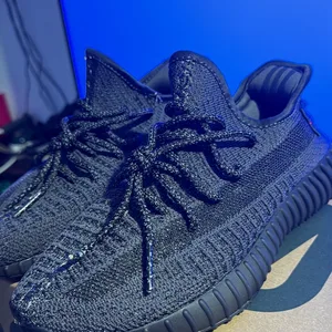 Adidas Yeezy Boost 350 V2 "Beluga Reflective" Size 11
