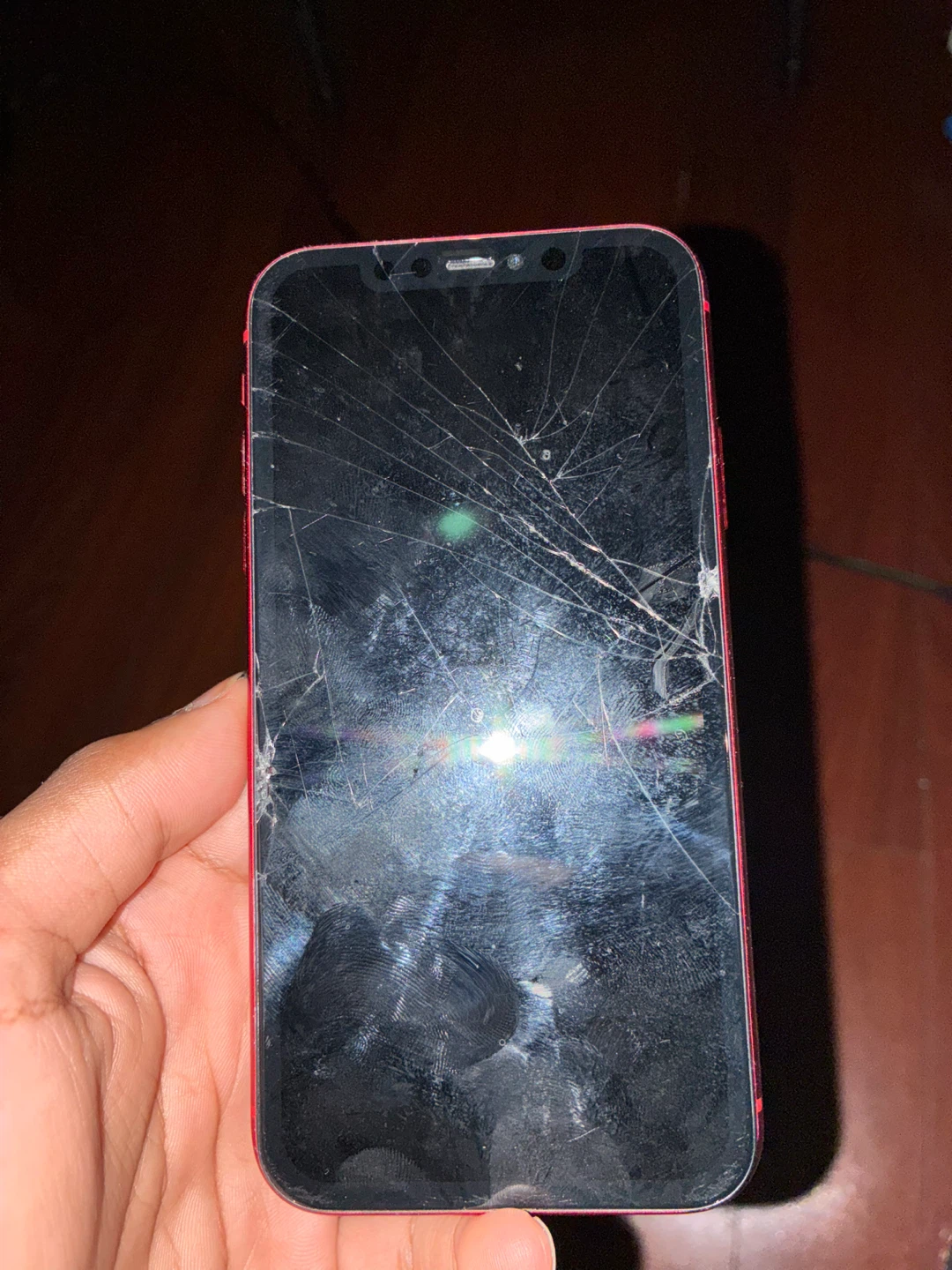 Apple iPhone 11 - Red